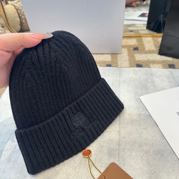 Loro Piana Black Ribbed Knit Beanie